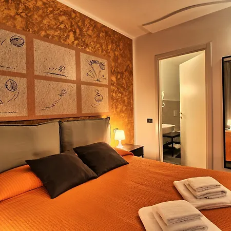 Отель Logicasa Residenza Aurora 3*